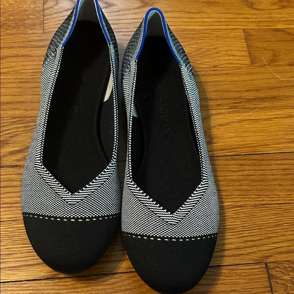 Rothy’s round toe size 11 black and white - Picture 1 of 6